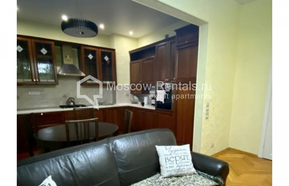 Photo #13 2-room (1 BR) apartment for <a href="http://moscow-rentals.ru/en/articles/long-term-rent" target="_blank">a long-term</a> rent
 in Russia, Moscow, Smolenskyi blv, 1/2