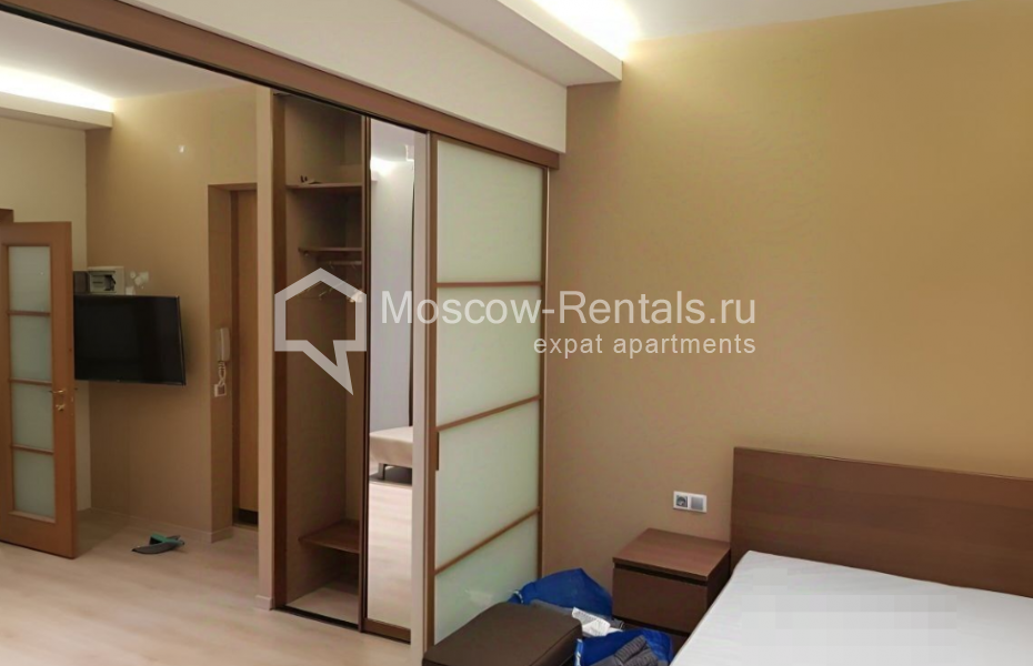 Photo #3 2-room (1 BR) apartment for <a href="http://moscow-rentals.ru/en/articles/long-term-rent" target="_blank">a long-term</a> rent
 in Russia, Moscow, Samotechnaya str, 17А