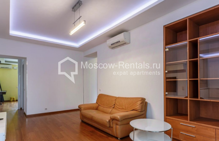 Photo #9 4-room (3 BR) apartment for <a href="http://moscow-rentals.ru/en/articles/long-term-rent" target="_blank">a long-term</a> rent
 in Russia, Moscow, Generala Ermolova str, 2