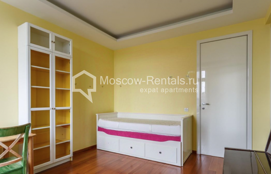 Photo #20 4-room (3 BR) apartment for <a href="http://moscow-rentals.ru/en/articles/long-term-rent" target="_blank">a long-term</a> rent
 in Russia, Moscow, Generala Ermolova str, 2