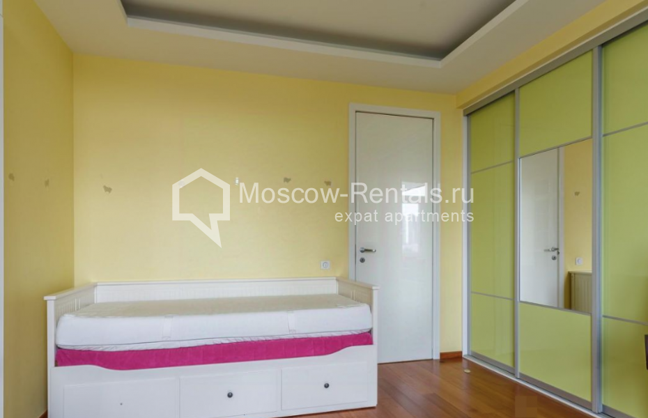 Photo #21 4-room (3 BR) apartment for <a href="http://moscow-rentals.ru/en/articles/long-term-rent" target="_blank">a long-term</a> rent
 in Russia, Moscow, Generala Ermolova str, 2