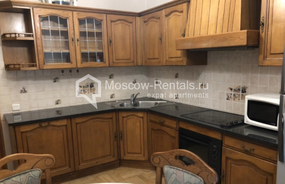 Photo #1 3-room (2 BR) apartment for <a href="http://moscow-rentals.ru/en/articles/long-term-rent" target="_blank">a long-term</a> rent
 in Russia, Moscow, Rublevskoe shosse, 34К2