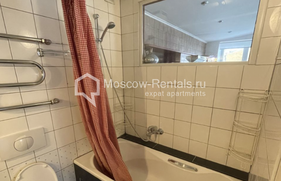 Photo #18 2-room (1 BR) apartment for <a href="http://moscow-rentals.ru/en/articles/long-term-rent" target="_blank">a long-term</a> rent
 in Russia, Moscow, B. Kozikhinsky lane, 19/6