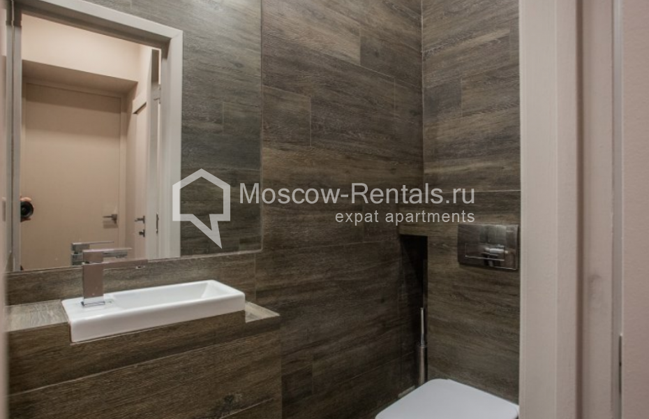 Photo #15 3-room (2 BR) apartment for <a href="http://moscow-rentals.ru/en/articles/long-term-rent" target="_blank">a long-term</a> rent
 in Russia, Moscow, Ermolaevskyi lane, 18А