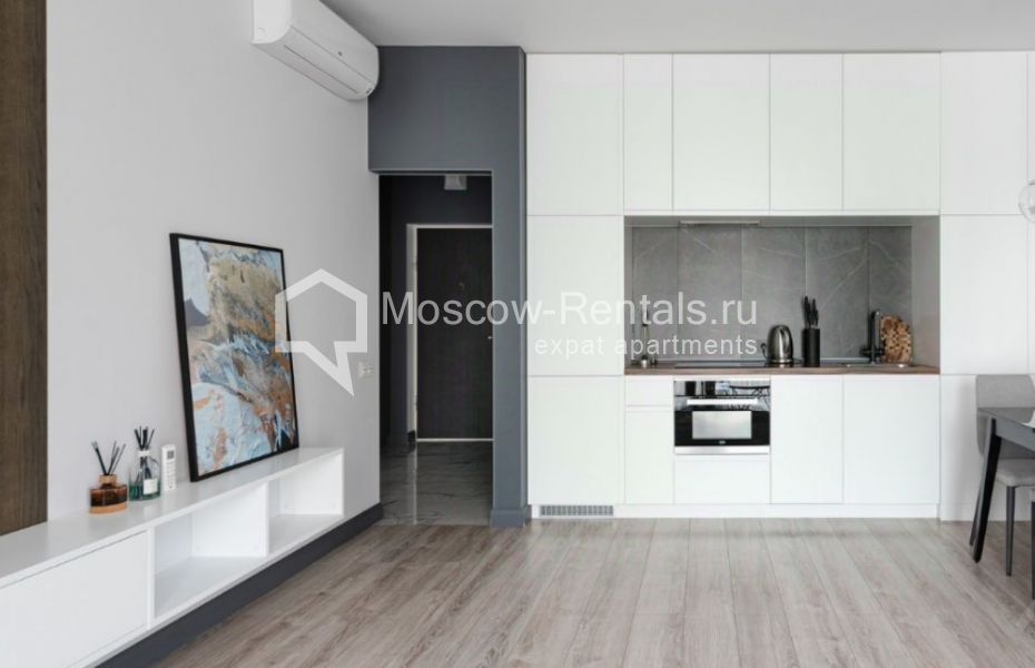 Photo #5 2-room (1 BR) apartment for <a href="http://moscow-rentals.ru/en/articles/long-term-rent" target="_blank">a long-term</a> rent
 in Russia, Moscow, B. Sadovaya str, 5к1
