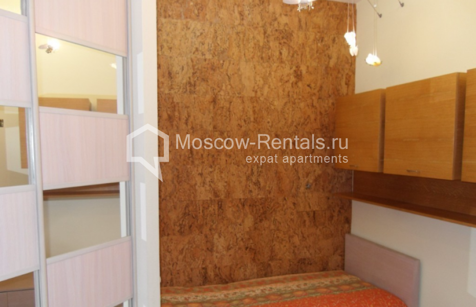 Photo #10 2-room (1 BR) apartment for <a href="http://moscow-rentals.ru/en/articles/long-term-rent" target="_blank">a long-term</a> rent
 in Russia, Moscow, Novocheremushinskaya str, 60