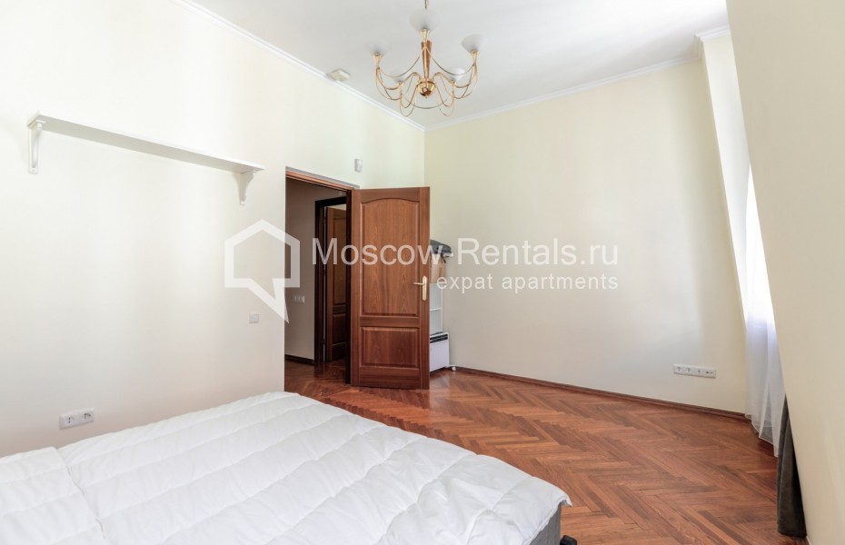 Photo #8 5-room (4 BR) apartment for <a href="http://moscow-rentals.ru/en/articles/long-term-rent" target="_blank">a long-term</a> rent
 in Russia, Moscow, B. Afanasievskyi lane, 41
