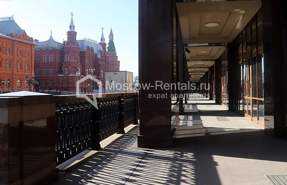 Photo #10 3-room (2 BR) apartment for <a href="http://moscow-rentals.ru/en/articles/long-term-rent" target="_blank">a long-term</a> rent
 in Russia, Moscow, Okhotnyi Ryad, 2