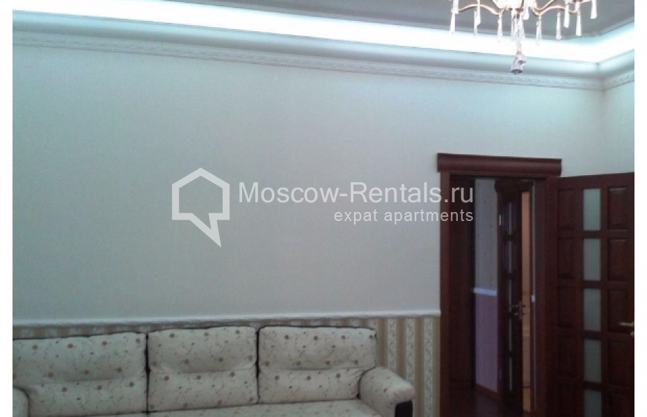 Photo #3 3-room (2 BR) apartment for <a href="http://moscow-rentals.ru/en/articles/long-term-rent" target="_blank">a long-term</a> rent
 in Russia, Moscow, Profsoyuznaya str,  91