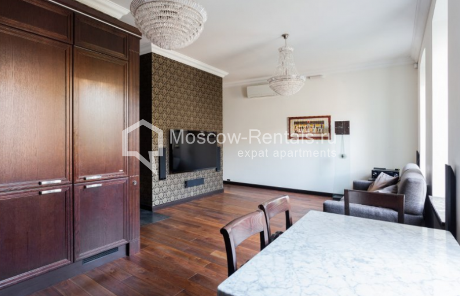 Photo #1 4-room (3 BR) apartment for <a href="http://moscow-rentals.ru/en/articles/long-term-rent" target="_blank">a long-term</a> rent
 in Russia, Moscow, M. Bronnaya str, 10С1