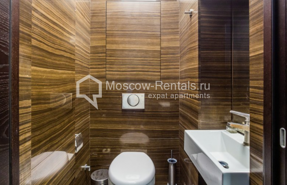 Photo #11 4-room (3 BR) apartment for <a href="http://moscow-rentals.ru/en/articles/long-term-rent" target="_blank">a long-term</a> rent
 in Russia, Moscow, M. Bronnaya str, 10С1