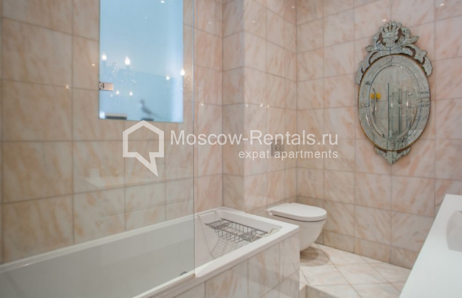 Photo #7 2-room (1 BR) apartment for <a href="http://moscow-rentals.ru/en/articles/long-term-rent" target="_blank">a long-term</a> rent
 in Russia, Moscow, M. Patriarshyi lane, 5С1