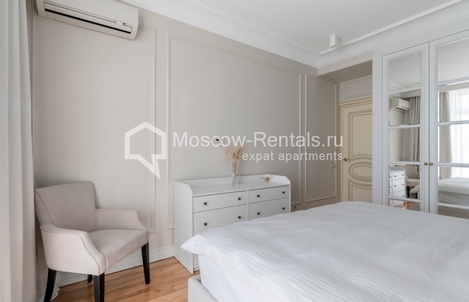 Photo #11 3-room (2 BR) apartment for <a href="http://moscow-rentals.ru/en/articles/long-term-rent" target="_blank">a long-term</a> rent
 in Russia, Moscow, Sadovaya-Kudrinskaya str, 7