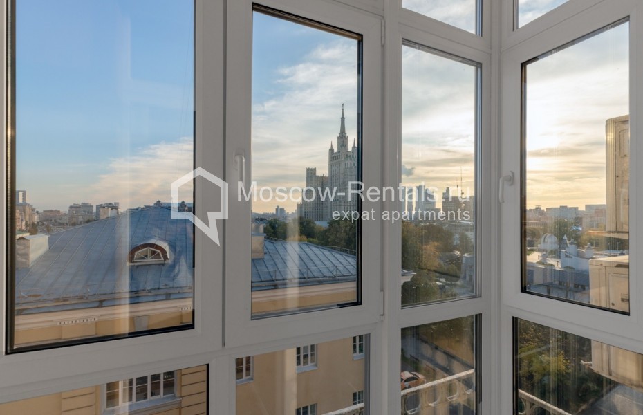 Photo #17 3-room (2 BR) apartment for <a href="http://moscow-rentals.ru/en/articles/long-term-rent" target="_blank">a long-term</a> rent
 in Russia, Moscow, Sadovaya-Kudrinskaya str, 7