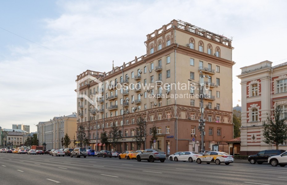 Photo #22 3-room (2 BR) apartment for <a href="http://moscow-rentals.ru/en/articles/long-term-rent" target="_blank">a long-term</a> rent
 in Russia, Moscow, Sadovaya-Kudrinskaya str, 7