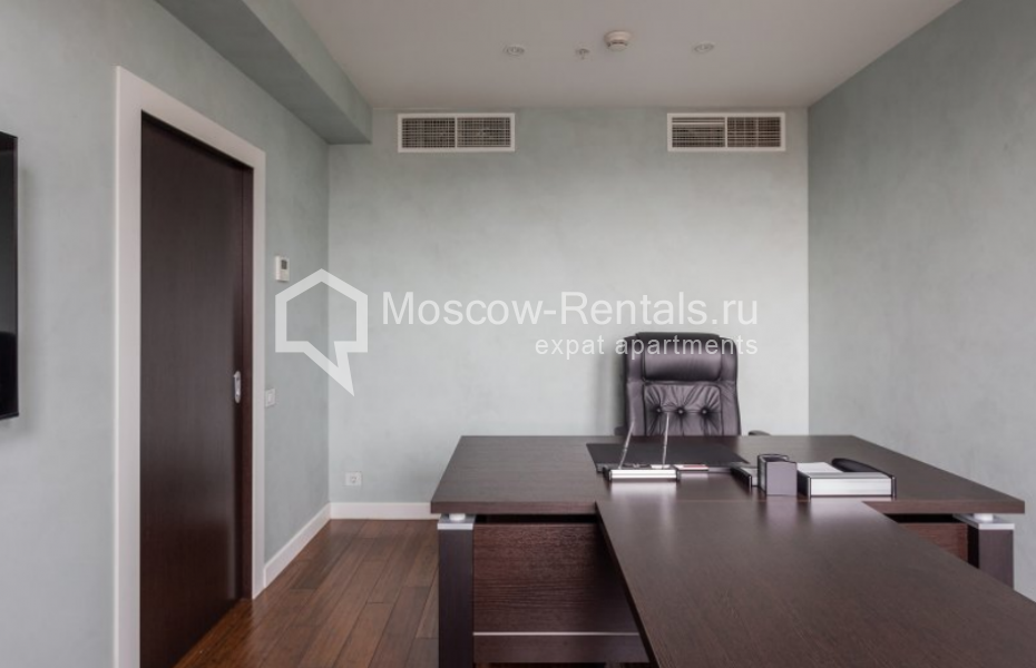Photo #7 3-room (2 BR) apartment for <a href="http://moscow-rentals.ru/en/articles/long-term-rent" target="_blank">a long-term</a> rent
 in Russia, Moscow, Strastnoi blv, 2