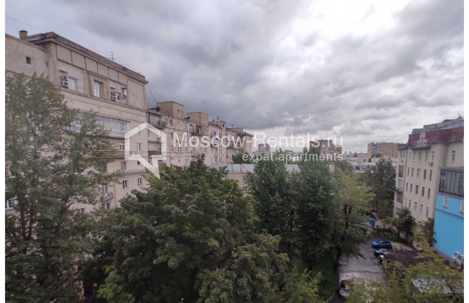 Photo #16 3-room (2 BR) apartment for <a href="http://moscow-rentals.ru/en/articles/long-term-rent" target="_blank">a long-term</a> rent
 in Russia, Moscow, Ermolaevskyi lane, 8