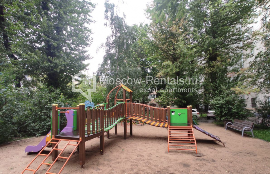 Photo #18 3-room (2 BR) apartment for <a href="http://moscow-rentals.ru/en/articles/long-term-rent" target="_blank">a long-term</a> rent
 in Russia, Moscow, Ermolaevskyi lane, 8