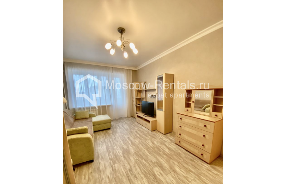 Photo #1 2-room (1 BR) apartment for <a href="http://moscow-rentals.ru/en/articles/long-term-rent" target="_blank">a long-term</a> rent
 in Russia, Moscow, 1st Kolobovskyi lane, 15/6