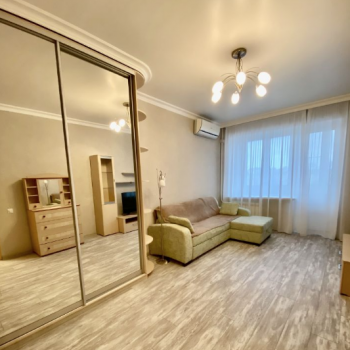Photo #2 2-room (1 BR) apartment for <a href="http://moscow-rentals.ru/en/articles/long-term-rent" target="_blank">a long-term</a> rent
 in Russia, Moscow, 1st Kolobovskyi lane, 15/6