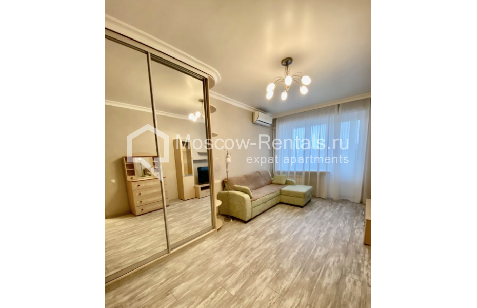 Photo #2 2-room (1 BR) apartment for <a href="http://moscow-rentals.ru/en/articles/long-term-rent" target="_blank">a long-term</a> rent
 in Russia, Moscow, 1st Kolobovskyi lane, 15/6