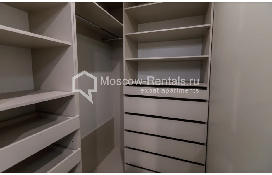 Photo #33 3-room (2 BR) apartment for <a href="http://moscow-rentals.ru/en/articles/long-term-rent" target="_blank">a long-term</a> rent
 in Russia, Moscow, 1st Krasnogvardeiskyi proezd, 15