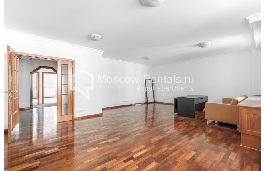 Photo #3 4-room (3 BR) apartment for <a href="http://moscow-rentals.ru/en/articles/long-term-rent" target="_blank">a long-term</a> rent
 in Russia, Moscow, Tsvetnoi blv, 16/1