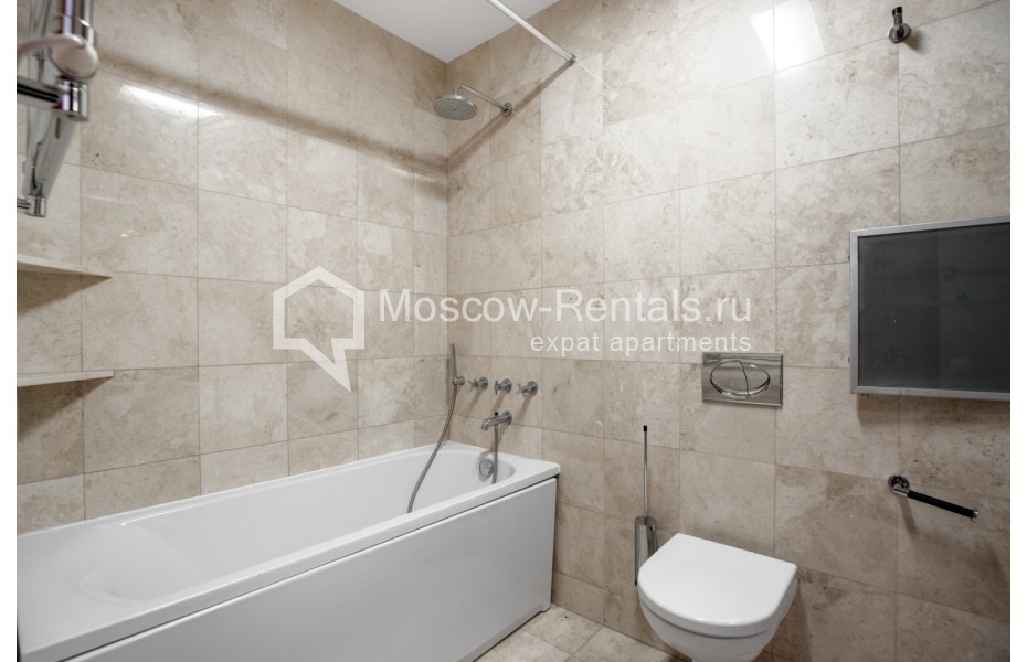 Photo #12 4-room (3 BR) apartment for <a href="http://moscow-rentals.ru/en/articles/long-term-rent" target="_blank">a long-term</a> rent
 in Russia, Moscow, Tsvetnoi blv, 16/1