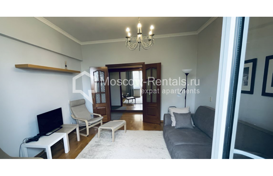 Photo #2 3-room (2 BR) apartment for <a href="http://moscow-rentals.ru/en/articles/long-term-rent" target="_blank">a long-term</a> rent
 in Russia, Moscow, Kutuzovskyi prosp, 5/3