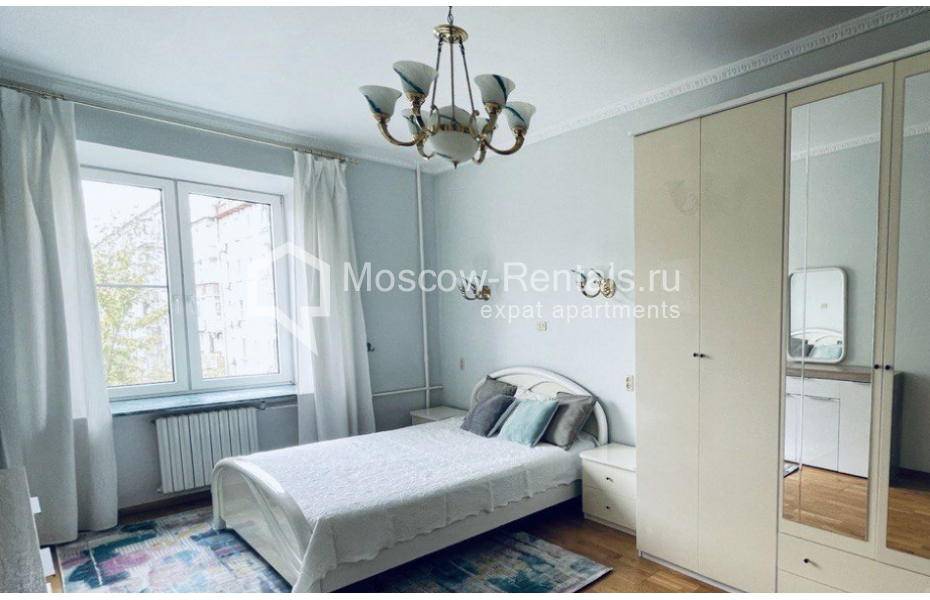Photo #3 3-room (2 BR) apartment for <a href="http://moscow-rentals.ru/en/articles/long-term-rent" target="_blank">a long-term</a> rent
 in Russia, Moscow, Kutuzovskyi prosp, 5/3