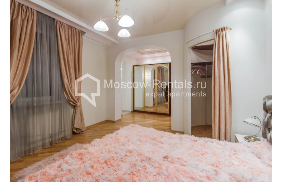Photo #8 3-room (2 BR) apartment for <a href="http://moscow-rentals.ru/en/articles/long-term-rent" target="_blank">a long-term</a> rent
 in Russia, Moscow, Marshala Timoshenko str, 17К2