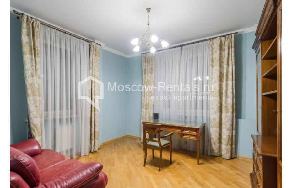 Photo #10 3-room (2 BR) apartment for <a href="http://moscow-rentals.ru/en/articles/long-term-rent" target="_blank">a long-term</a> rent
 in Russia, Moscow, Marshala Timoshenko str, 17К2