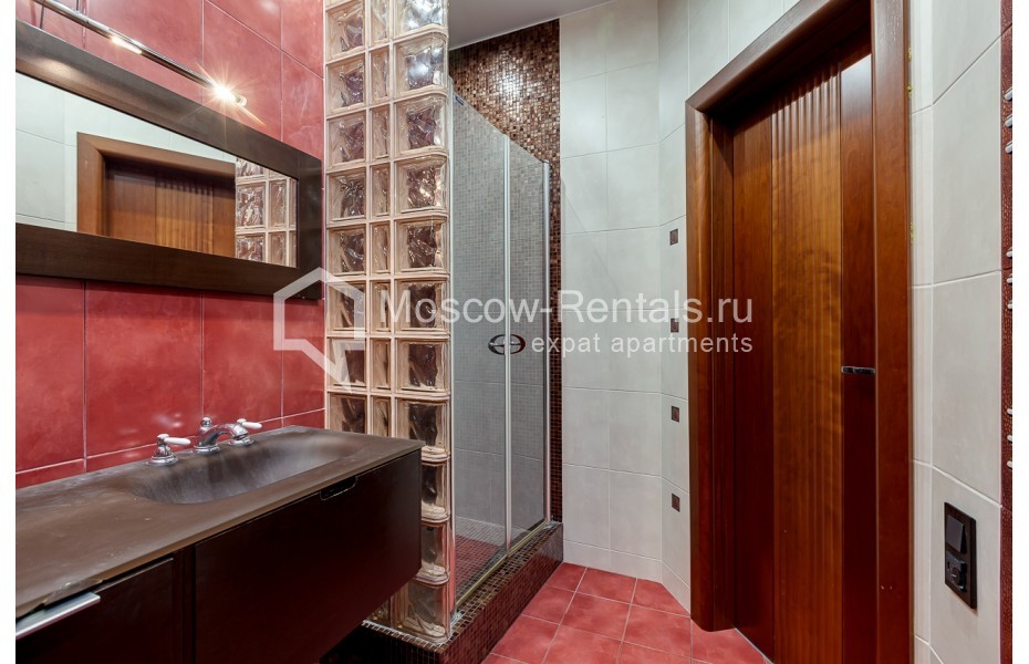 Photo #15 4-room (3 BR) apartment for <a href="http://moscow-rentals.ru/en/articles/long-term-rent" target="_blank">a long-term</a> rent
 in Russia, Moscow, 1st Neapolimovskyi lane, 8