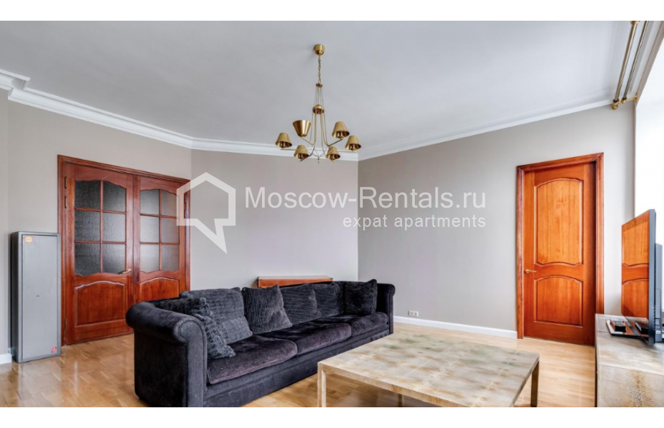 Photo #3 4-room (3 BR) apartment for <a href="http://moscow-rentals.ru/en/articles/long-term-rent" target="_blank">a long-term</a> rent
 in Russia, Moscow, Arbat str, 51С1