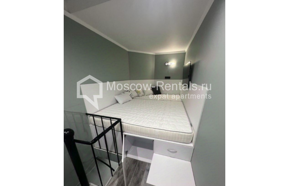 Photo #10 3-room (2 BR) apartment for <a href="http://moscow-rentals.ru/en/articles/long-term-rent" target="_blank">a long-term</a> rent
 in Russia, Moscow, Arbat str, 51С1