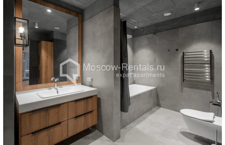 Photo #2 2-room (1 BR) apartment for <a href="http://moscow-rentals.ru/en/articles/long-term-rent" target="_blank">a long-term</a> rent
 in Russia, Moscow, 1st Krasnogvardeiskyi proezd, 15