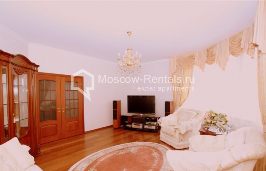 Photo #2 2-room (1 BR) apartment for <a href="http://moscow-rentals.ru/en/articles/long-term-rent" target="_blank">a long-term</a> rent
 in Russia, Moscow, Udaltsova str, 27