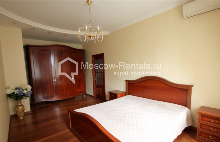 Photo #4 2-room (1 BR) apartment for <a href="http://moscow-rentals.ru/en/articles/long-term-rent" target="_blank">a long-term</a> rent
 in Russia, Moscow, Udaltsova str, 27