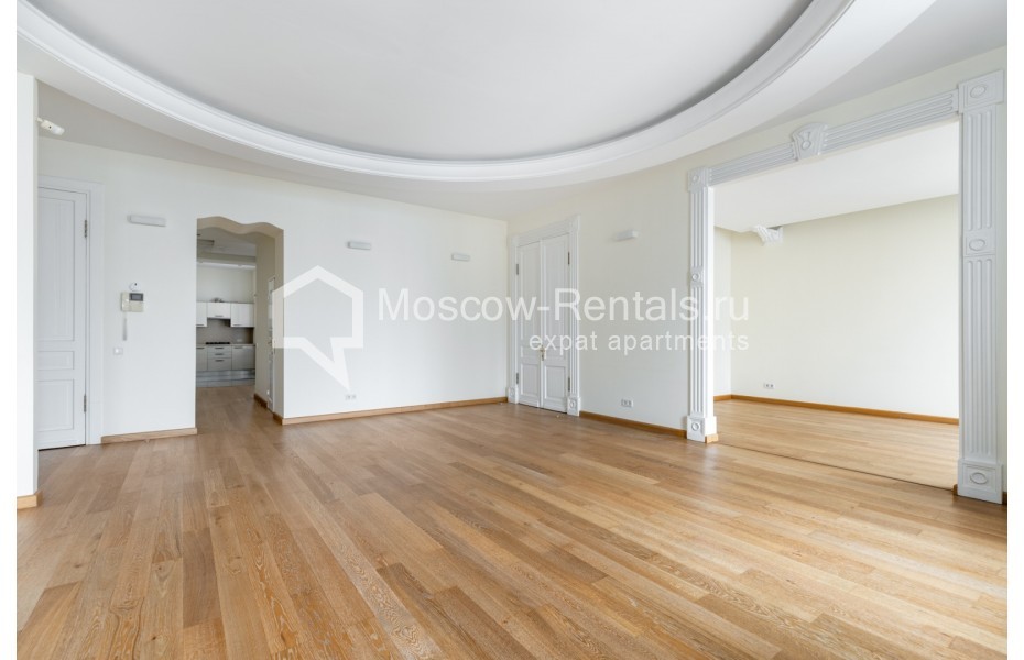 Photo #6 5-room (4 BR) apartment for <a href="http://moscow-rentals.ru/en/articles/long-term-rent" target="_blank">a long-term</a> rent
 in Russia, Moscow, 1st Obydenskyi lane, 9/12