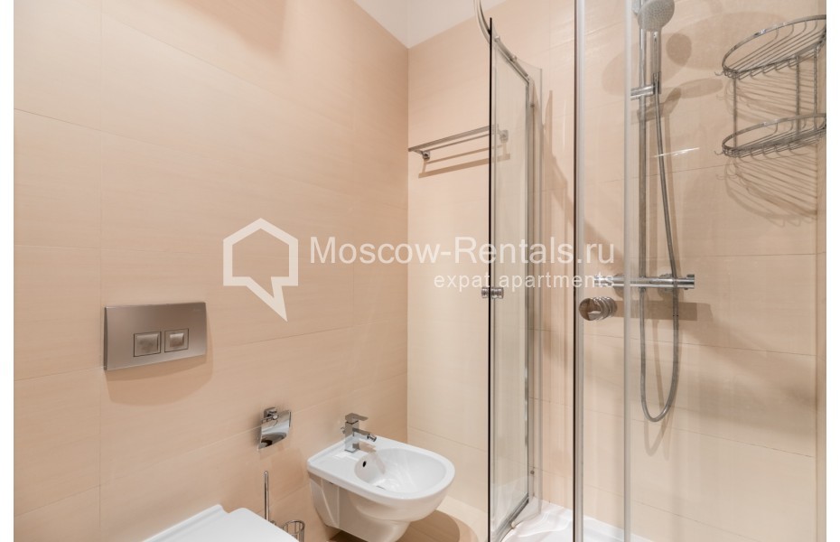 Photo #17 5-room (4 BR) apartment for <a href="http://moscow-rentals.ru/en/articles/long-term-rent" target="_blank">a long-term</a> rent
 in Russia, Moscow, 1st Obydenskyi lane, 9/12