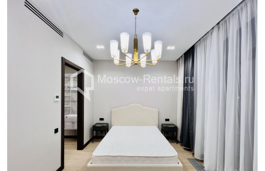Photo #4 2-room (1 BR) apartment for <a href="http://moscow-rentals.ru/en/articles/long-term-rent" target="_blank">a long-term</a> rent
 in Russia, Moscow, Sadovnicheskaya str, 29