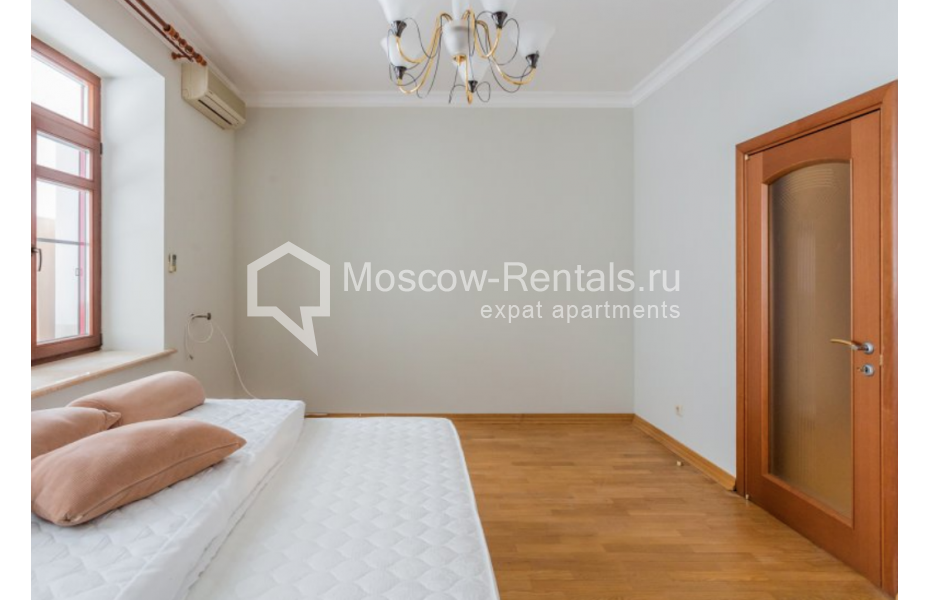 Photo #9 3-room (2 BR) apartment for <a href="http://moscow-rentals.ru/en/articles/long-term-rent" target="_blank">a long-term</a> rent
 in Russia, Moscow, M. Kakovinskyi lane, 8