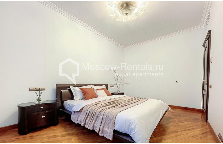 Photo #7 3-room (2 BR) apartment for <a href="http://moscow-rentals.ru/en/articles/long-term-rent" target="_blank">a long-term</a> rent
 in Russia, Moscow, Sivtsev Vrazhek lane, 20