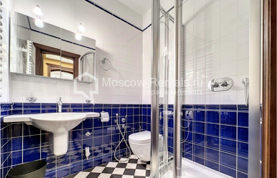 Photo #14 3-room (2 BR) apartment for <a href="http://moscow-rentals.ru/en/articles/long-term-rent" target="_blank">a long-term</a> rent
 in Russia, Moscow, Sivtsev Vrazhek lane, 20