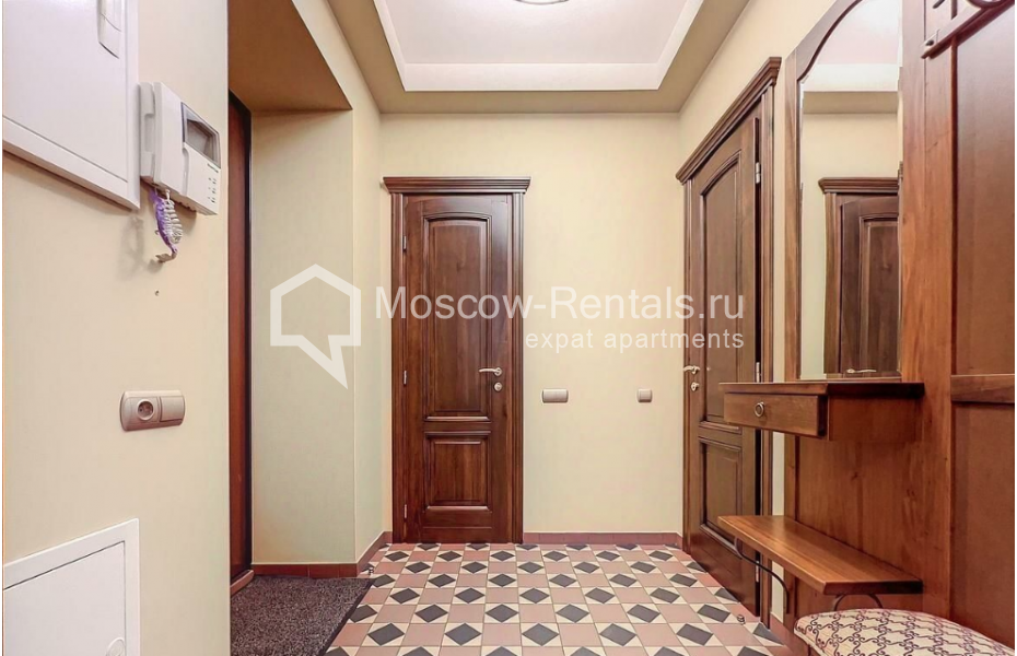 Photo #18 3-room (2 BR) apartment for <a href="http://moscow-rentals.ru/en/articles/long-term-rent" target="_blank">a long-term</a> rent
 in Russia, Moscow, Sivtsev Vrazhek lane, 20