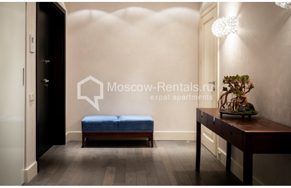 Photo #13 2-room (1 BR) apartment for <a href="http://moscow-rentals.ru/en/articles/long-term-rent" target="_blank">a long-term</a> rent
 in Russia, Moscow, Okhotnyi Ryad, 2