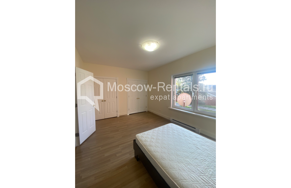 Photo #11 House for <a href="http://moscow-rentals.ru/en/articles/long-term-rent" target="_blank">a long-term</a> rent
 in Russia, Moscow, Moscow area, Krasnogorsk region, Angelovo village