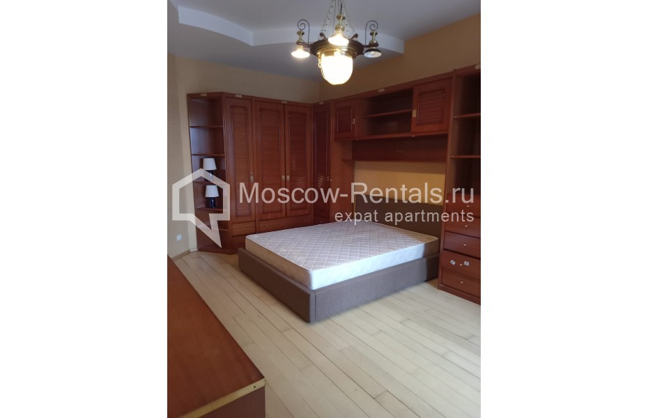Photo #5 4-room (3 BR) apartment for <a href="http://moscow-rentals.ru/en/articles/long-term-rent" target="_blank">a long-term</a> rent
 in Russia, Moscow, Krylatskye Kholmy, 15К2