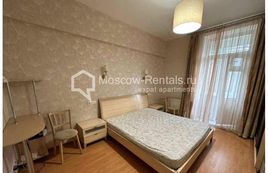 Photo #5 3-room (2 BR) apartment for <a href="http://moscow-rentals.ru/en/articles/long-term-rent" target="_blank">a long-term</a> rent
 in Russia, Moscow, Alyabieva str, 6