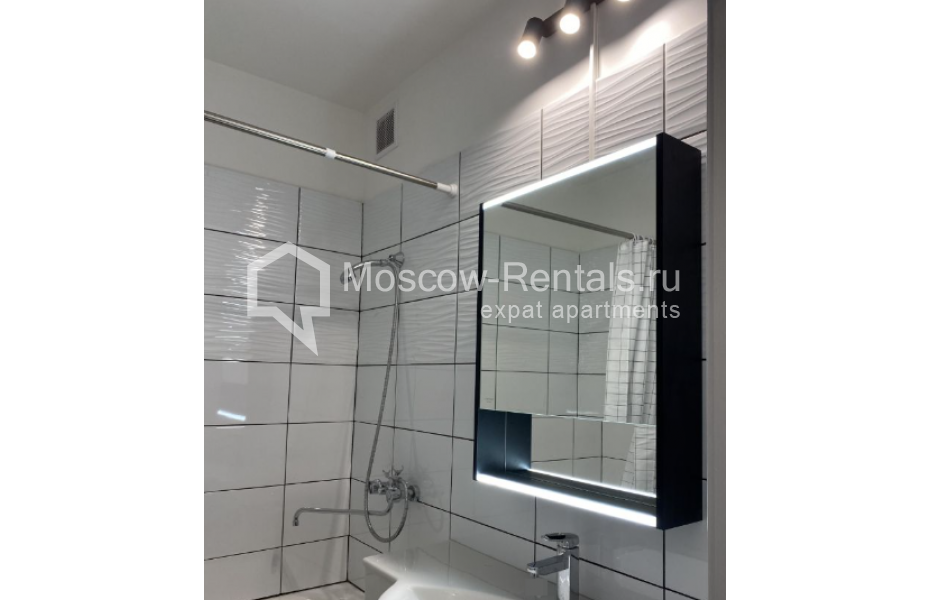 Photo #9 3-room (2 BR) apartment for <a href="http://moscow-rentals.ru/en/articles/long-term-rent" target="_blank">a long-term</a> rent
 in Russia, Moscow, Ivana Franko str, 8К2
